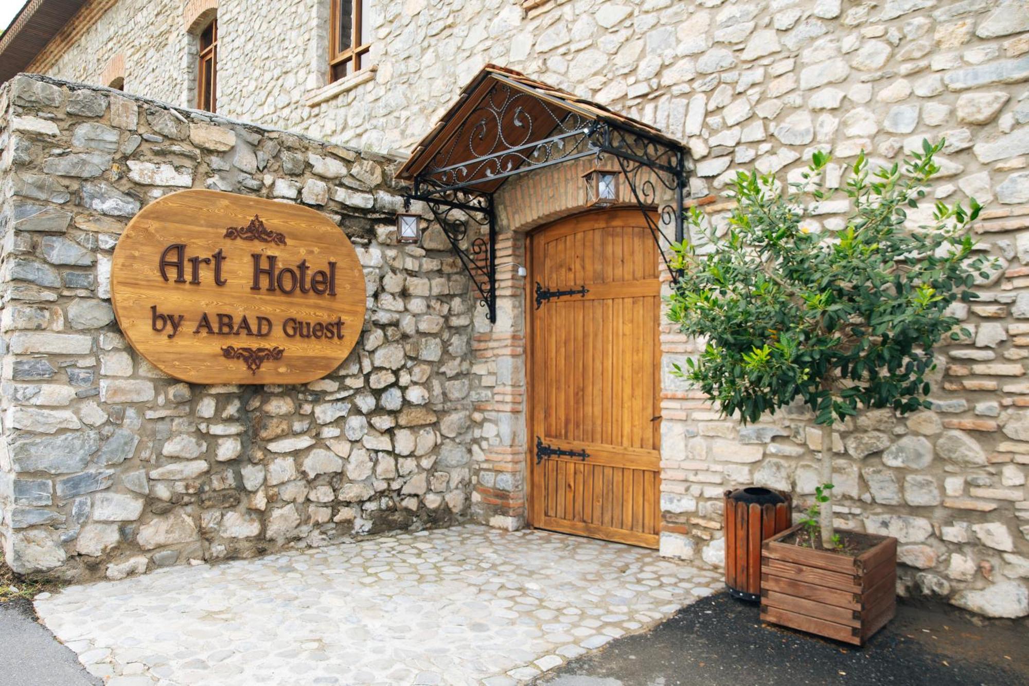 Art Hotel By Abad Guest Şǝki Exterior foto